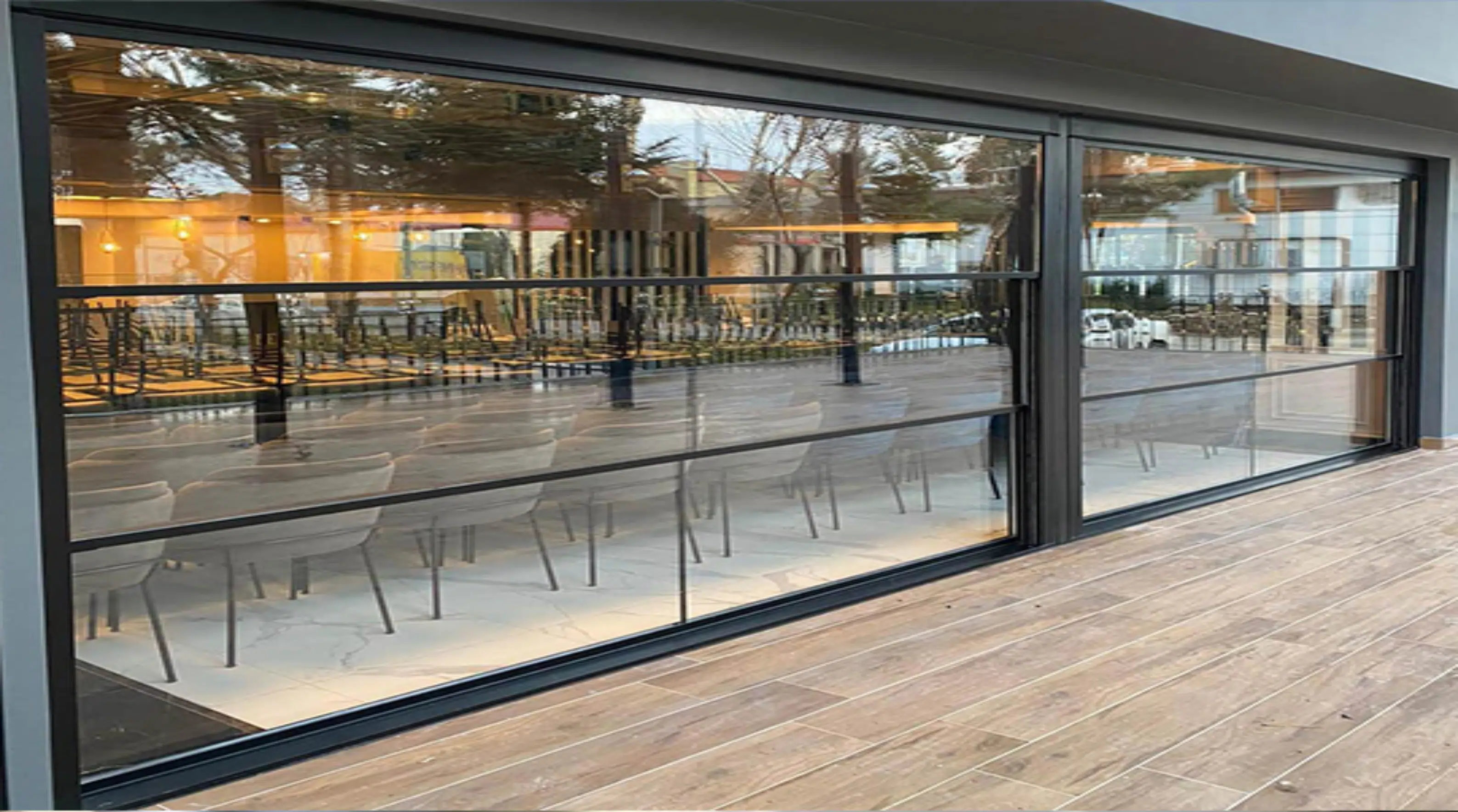 Silinebilir Giyotin Cam